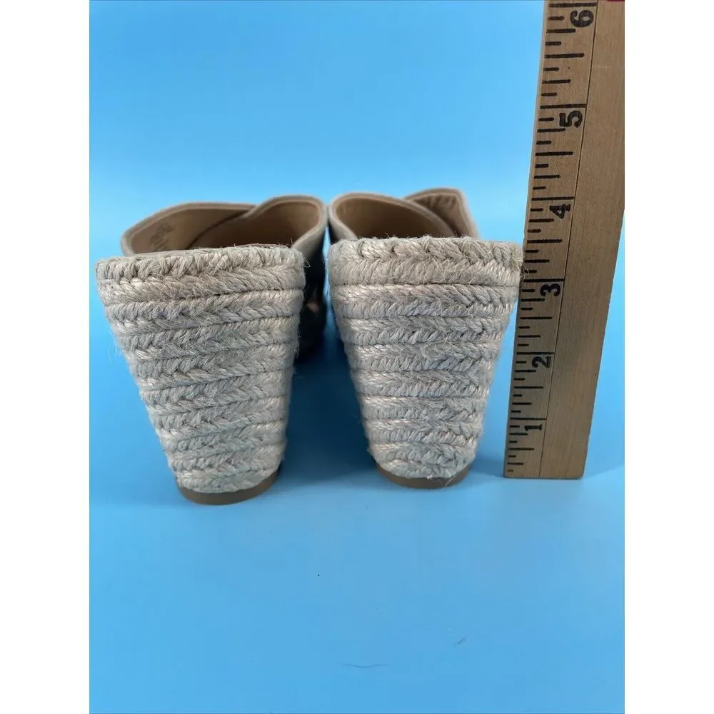 Banana Republic Sandals Women's‎ Size 8  Espadrille Wedges Sand Beige Suede Boho